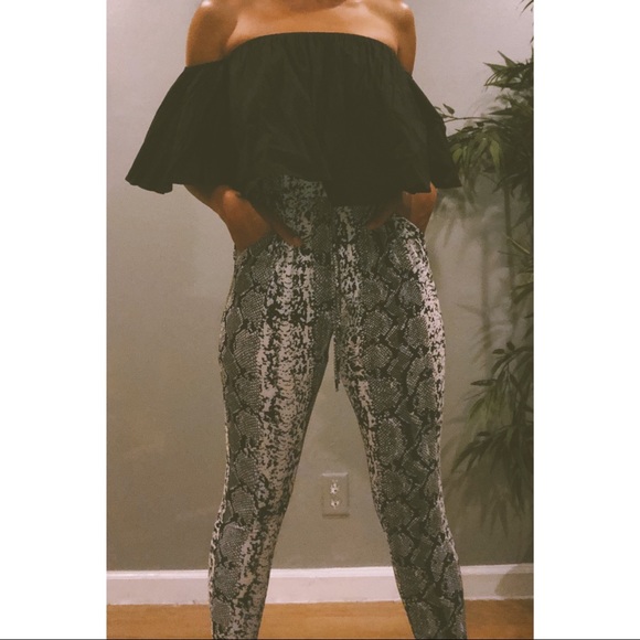 Snake print leggings - Picture 2 of 5